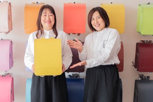 豊岡工房とコラボ配信！  角縫い・三巻き縫いの作業風景を生配信