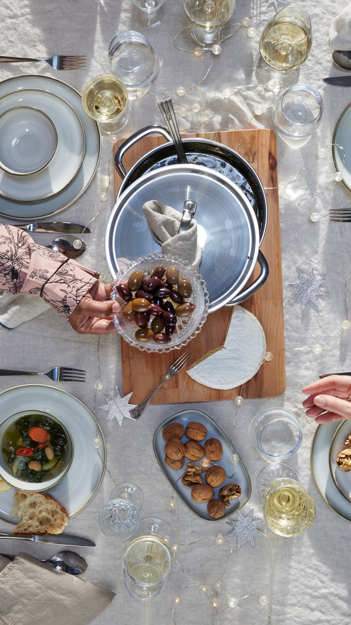 限られたスペースでも冬のホームパーティーを楽しむコツ