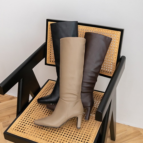 ロングブーツコレクションから注目アイテムをご紹介！